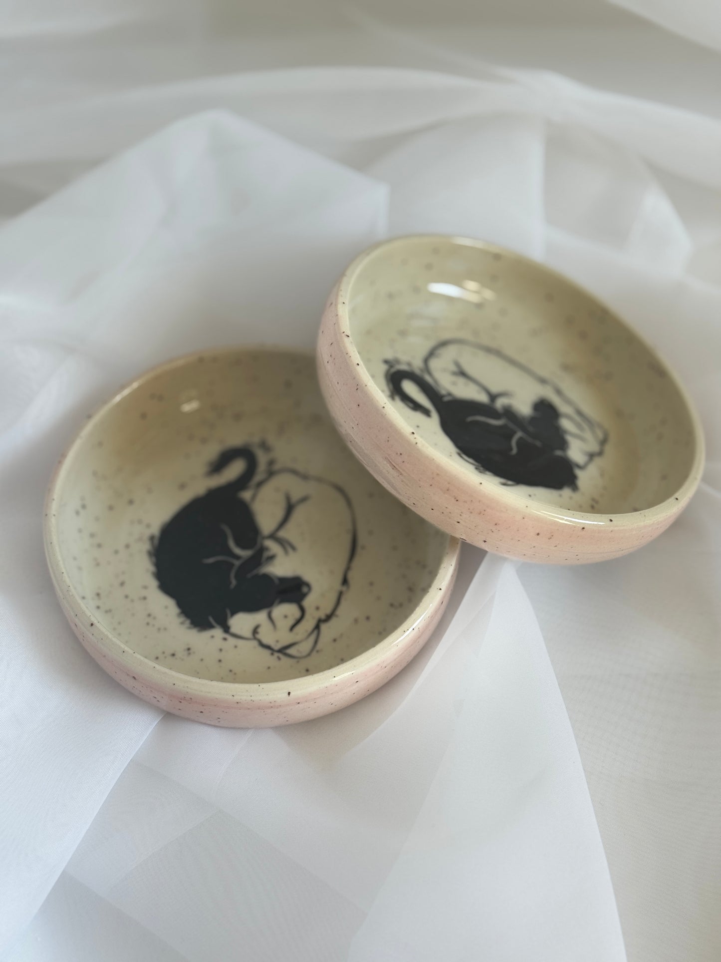 Dog heart shaped yin yang bowl