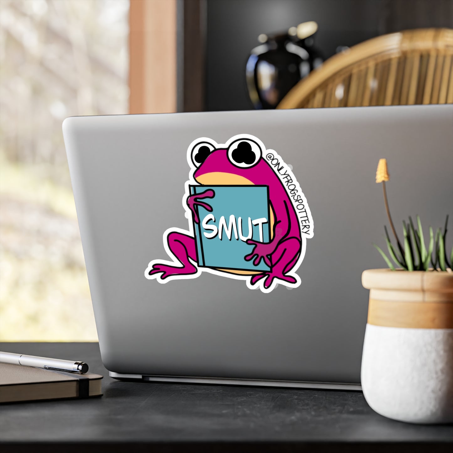 Frog Vinyl Decal Sticker – SMUT
